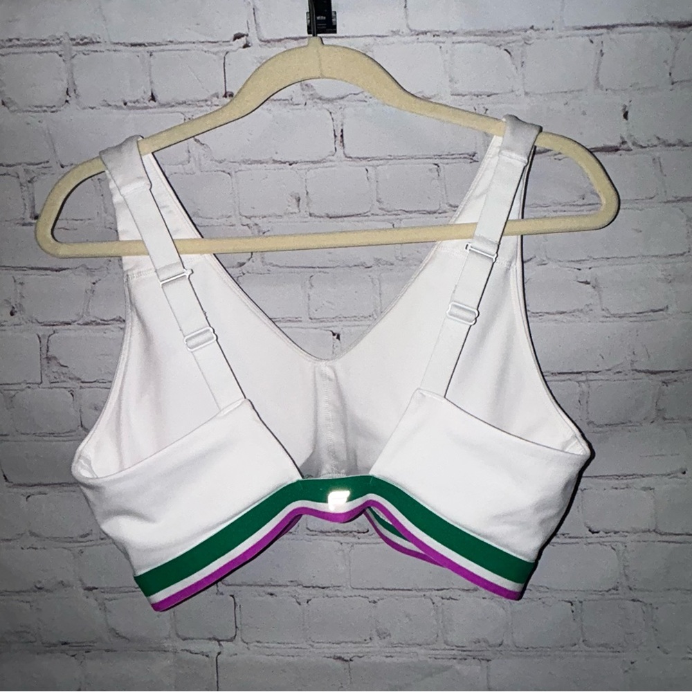 Fabletics All Day Every Day Low Impact Bra size L - Picture 7 of 10